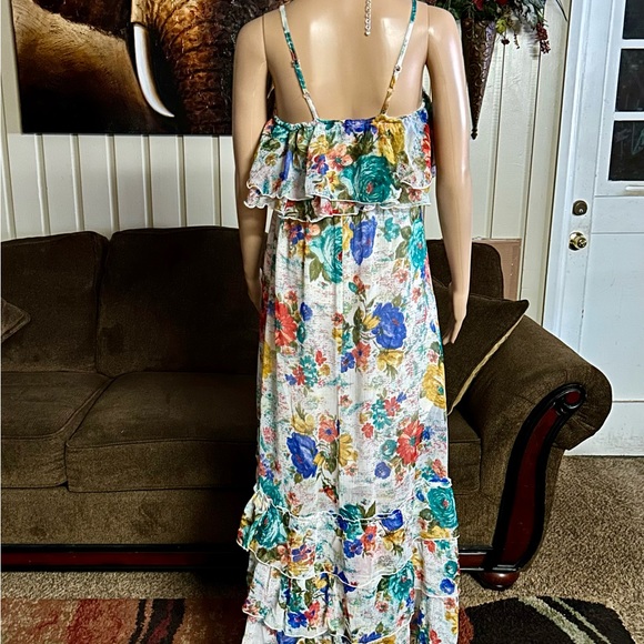 Milly • Medium • Multi-Colors • Floral • Maxi • Asymmetrical • Dress - Picture 15 of 16